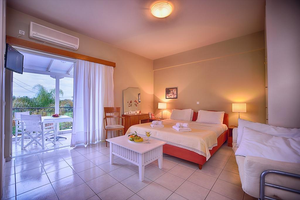 Theoxenia Hotel Apartments Храні Номер фото