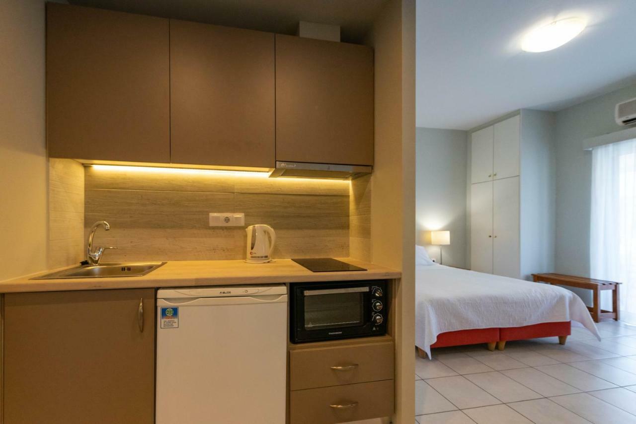 Theoxenia Hotel Apartments Храні Екстер'єр фото