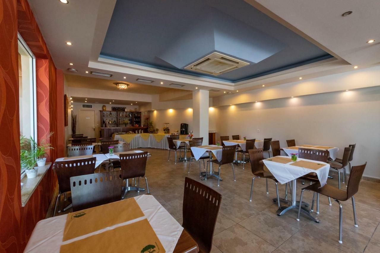 Theoxenia Hotel Apartments Храні Екстер'єр фото